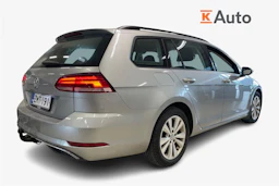 harmaa Volkswagen Golf 2019 kuva 2.