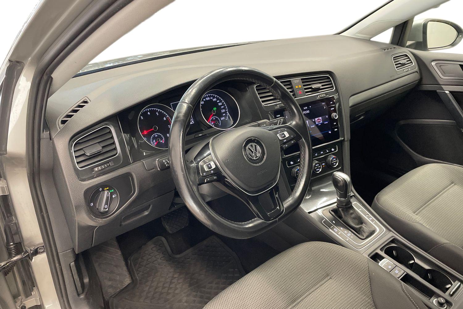 Volkswagen Golf 2019, kuva 6/24