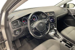 harmaa Volkswagen Golf 2019 kuva 6.