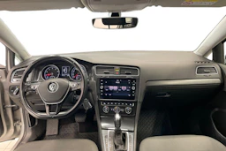 harmaa Volkswagen Golf 2019 kuva 7.