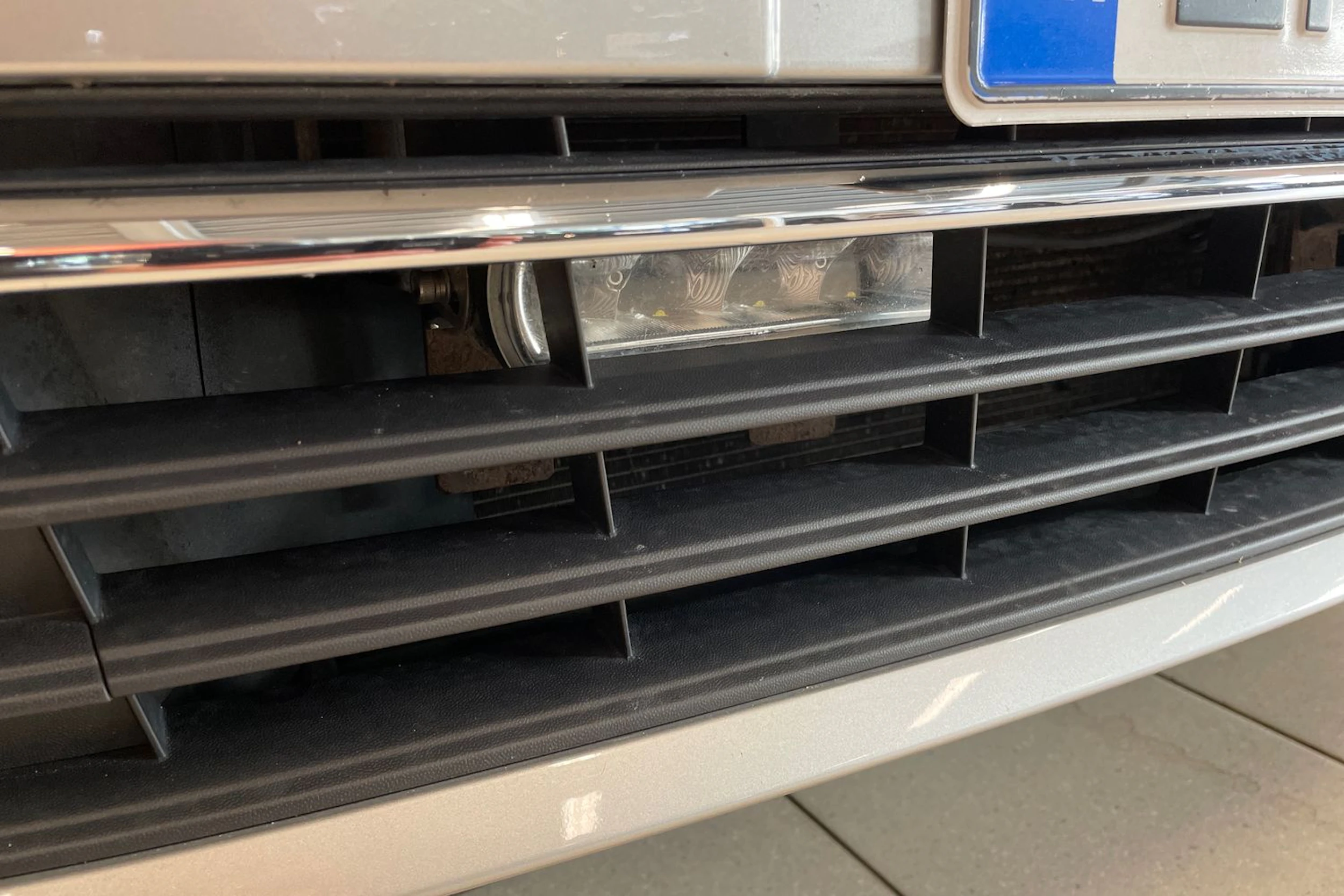 harmaa Volkswagen Golf 2019 kuva 24.