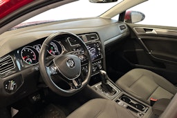 punainen Volkswagen Golf 2020 kuva 3.