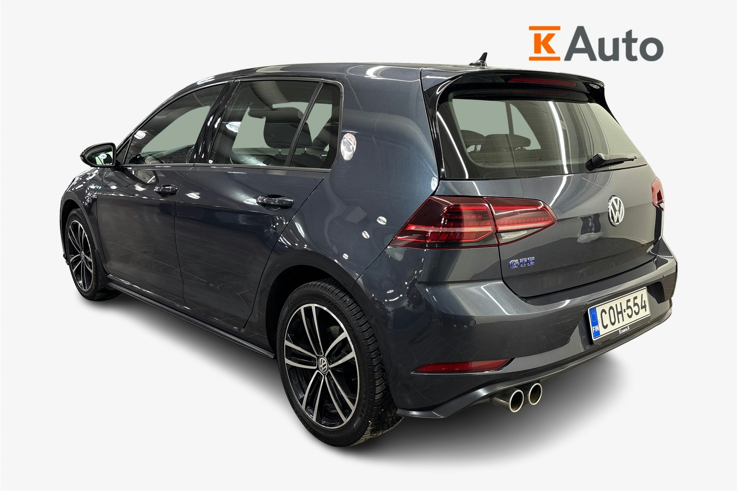 sininen Volkswagen Golf 2020 kuva 2.