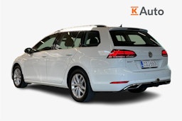 valkoinen Volkswagen Golf 2020 kuva 2.