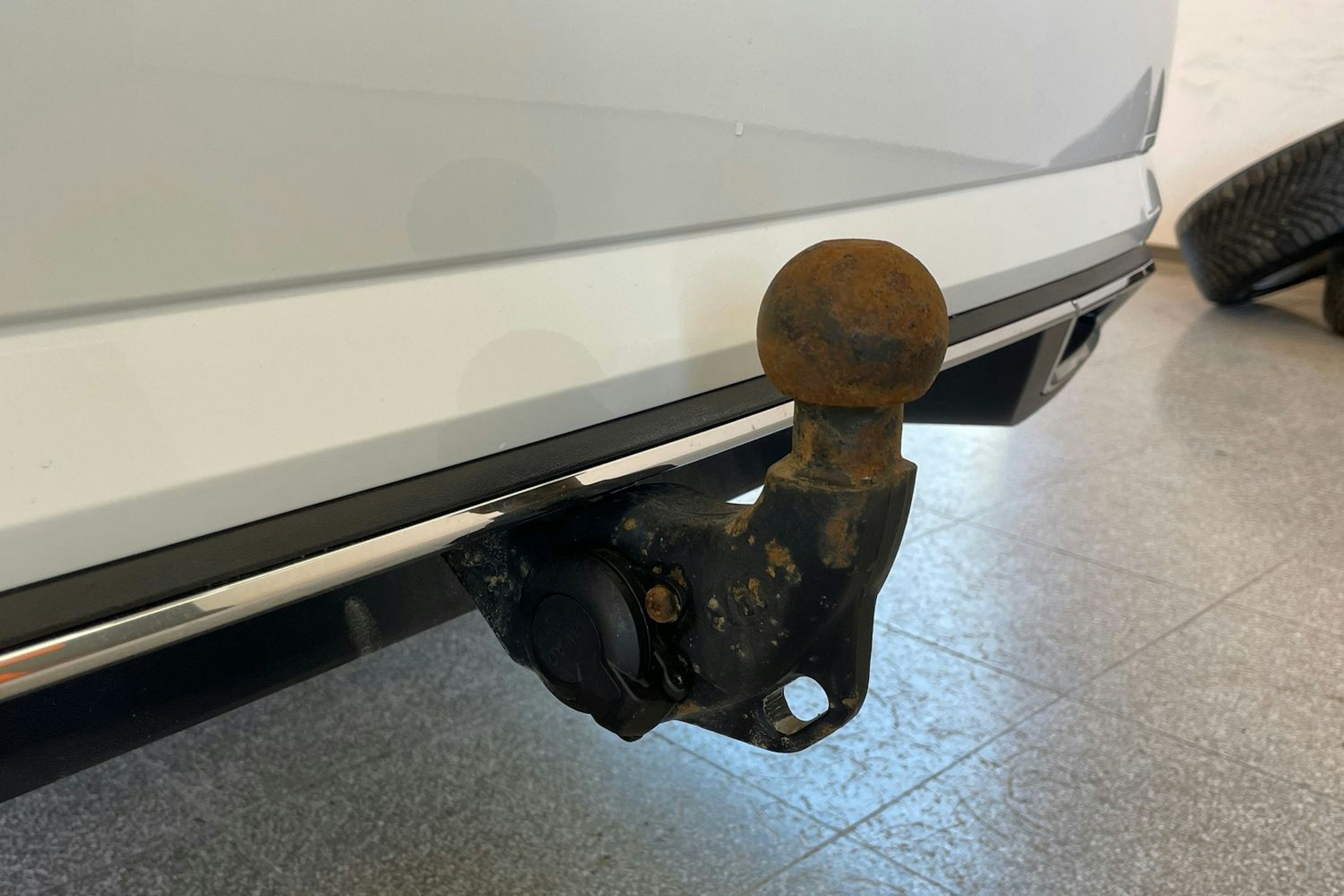 valkoinen Volkswagen Golf 2020 kuva 30.