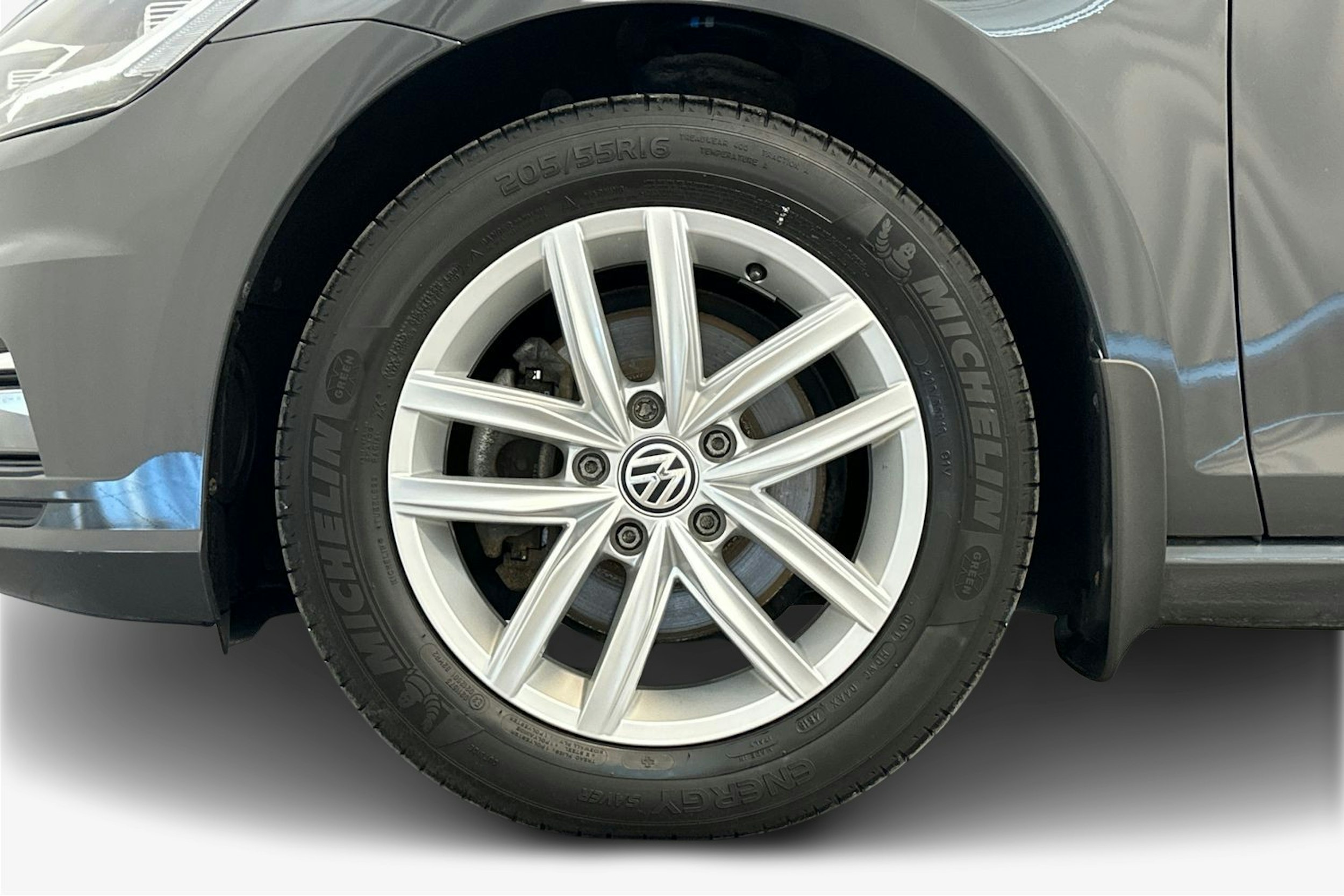 Harmaa Volkswagen GOLF 2020 kuva 11.