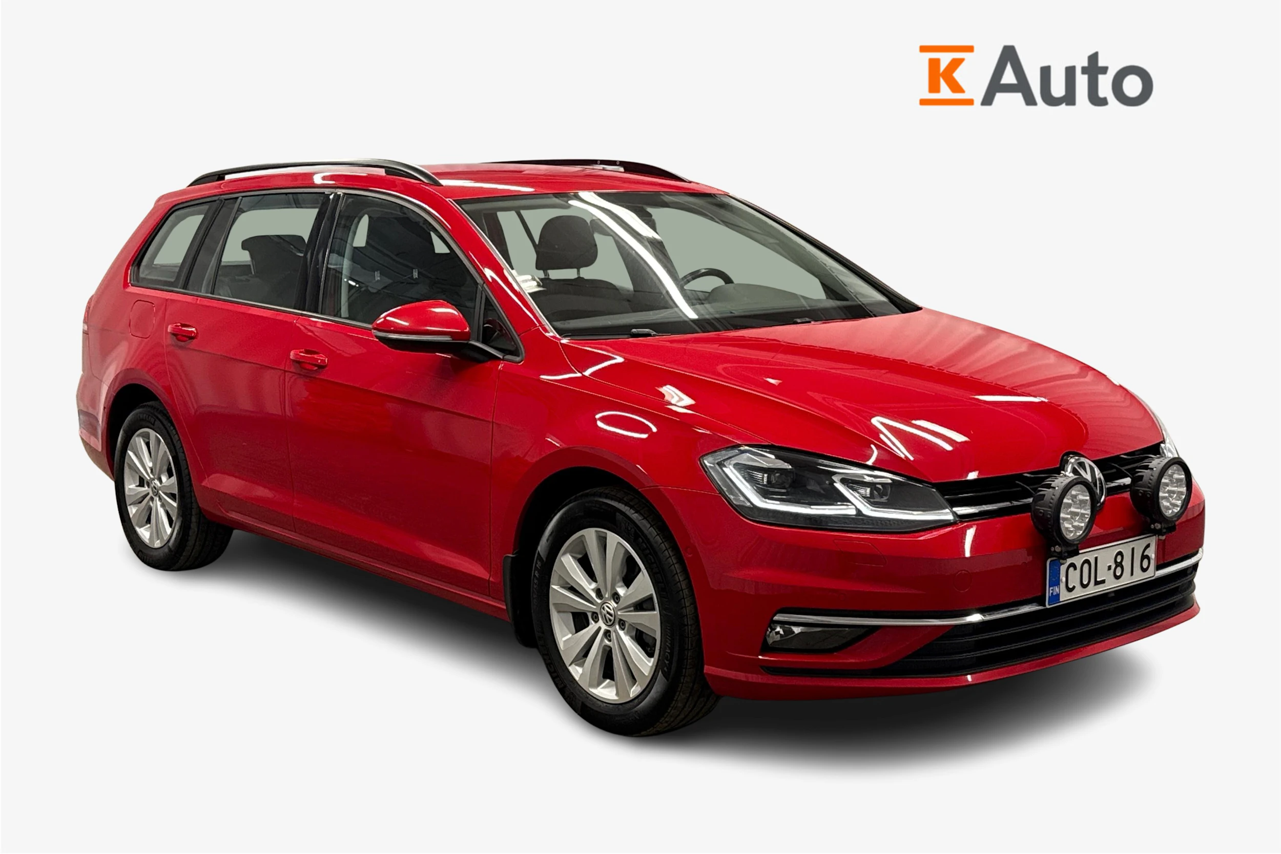 punainen Volkswagen Golf 2020 kuva 1.