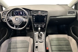 harmaa Volkswagen Golf 2020 kuva 9.