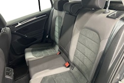 harmaa Volkswagen Golf 2020 kuva 10.