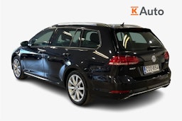 musta Volkswagen Golf 2020 kuva 2.