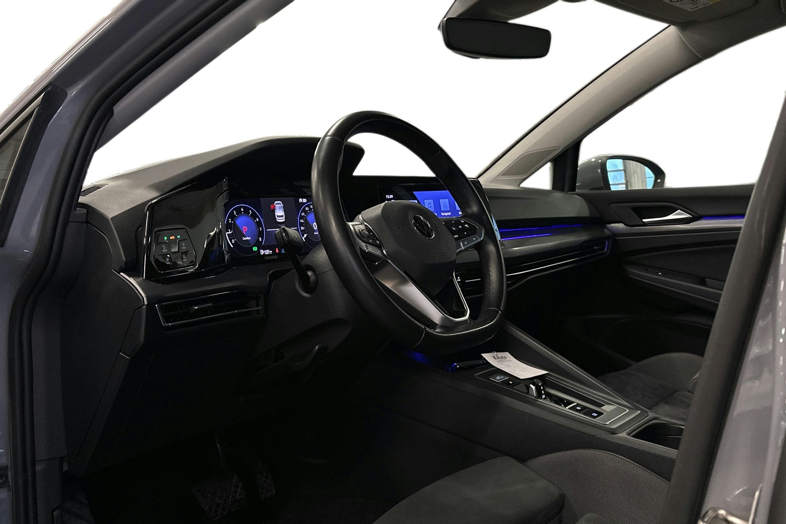 harmaa Volkswagen Golf 2020 kuva 3.