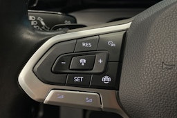 harmaa Volkswagen Golf 2020 kuva 17.