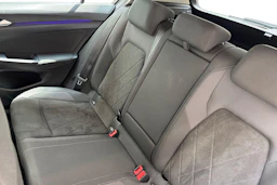 harmaa Volkswagen Golf 2020 kuva 11.