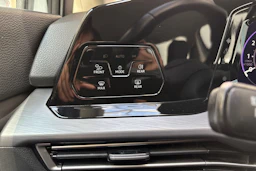 harmaa Volkswagen Golf 2020 kuva 20.