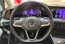 harmaa Volkswagen Golf 2020 kuva 22.