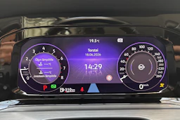 harmaa Volkswagen Golf 2020 kuva 23.