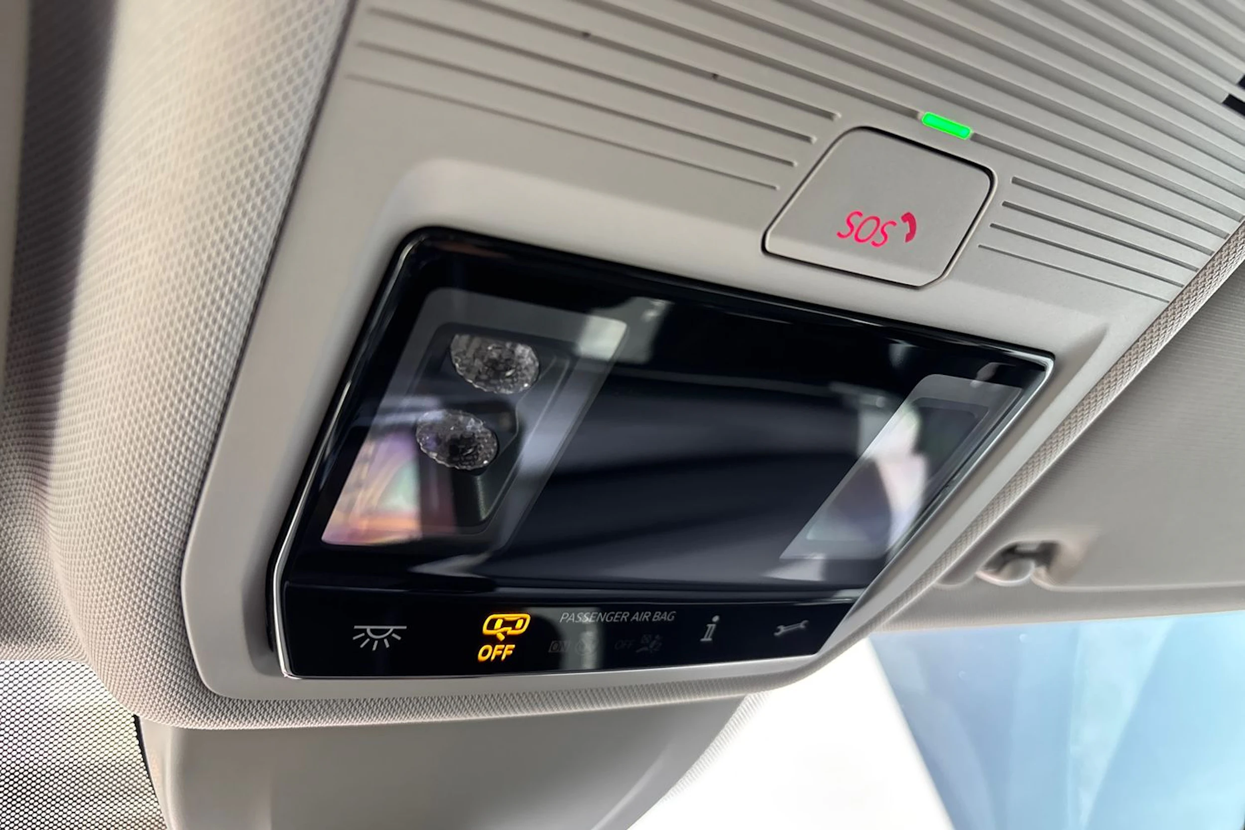 harmaa Volkswagen Golf 2020 kuva 26.