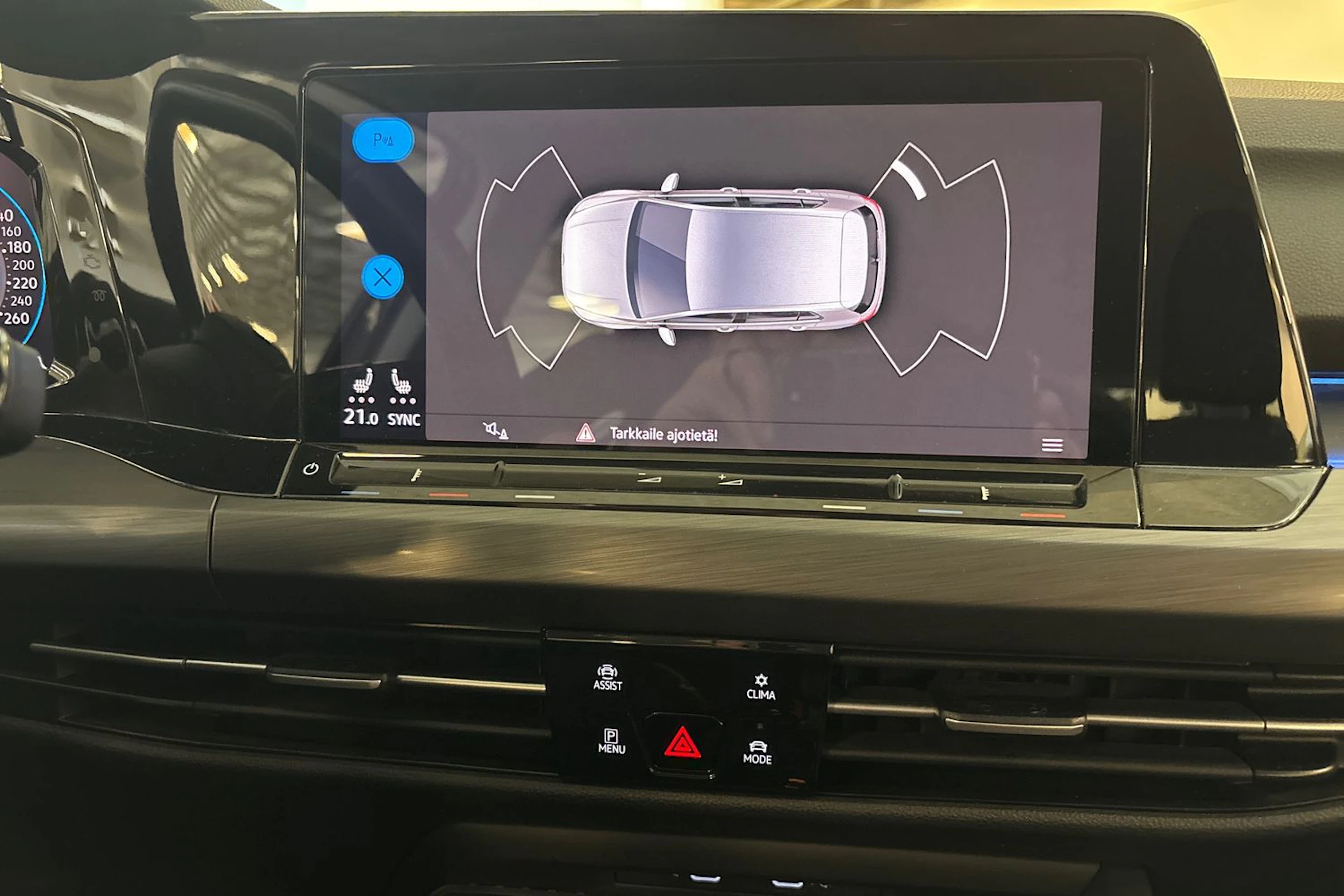 harmaa Volkswagen Golf 2020 kuva 18.