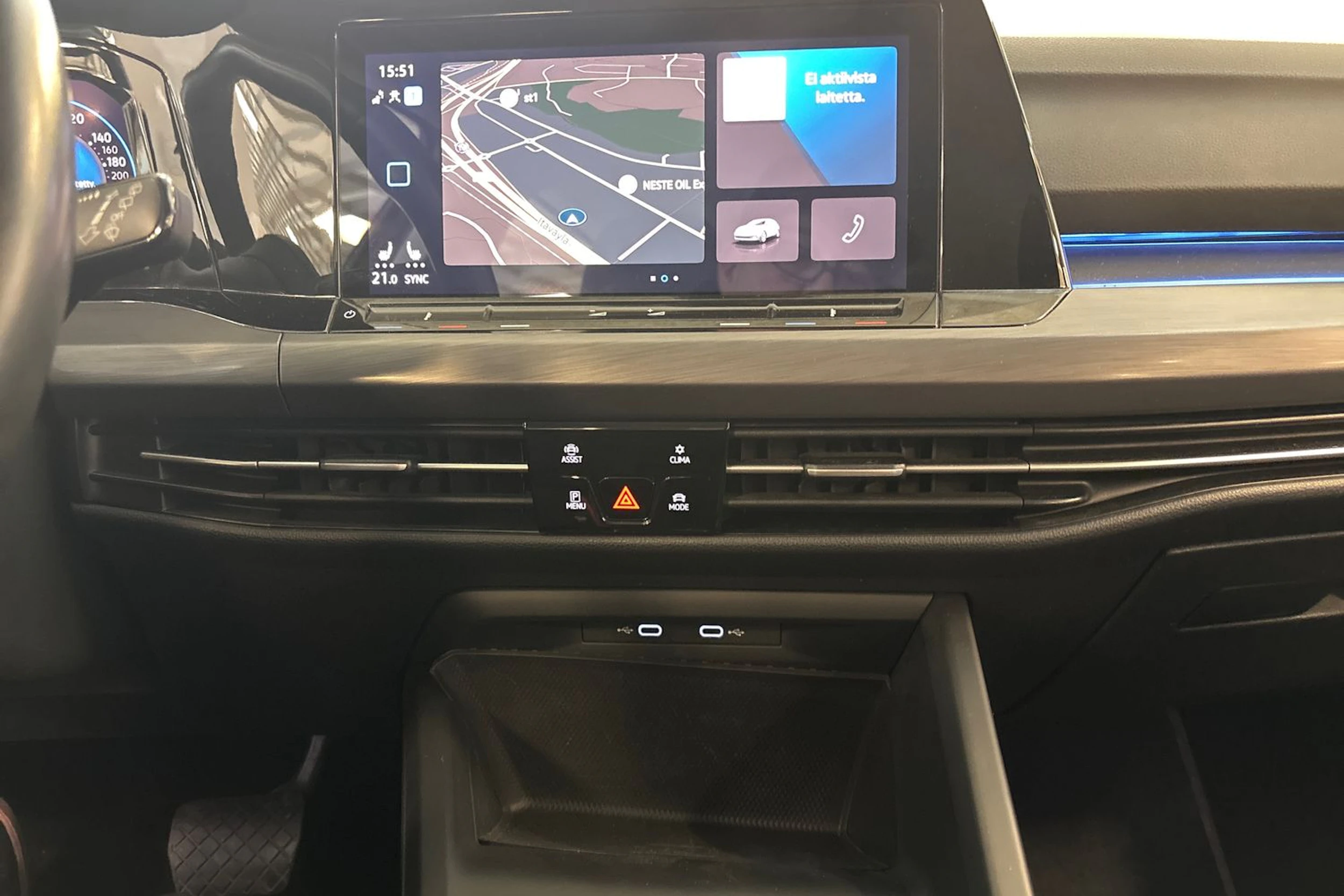 harmaa Volkswagen Golf 2020 kuva 19.