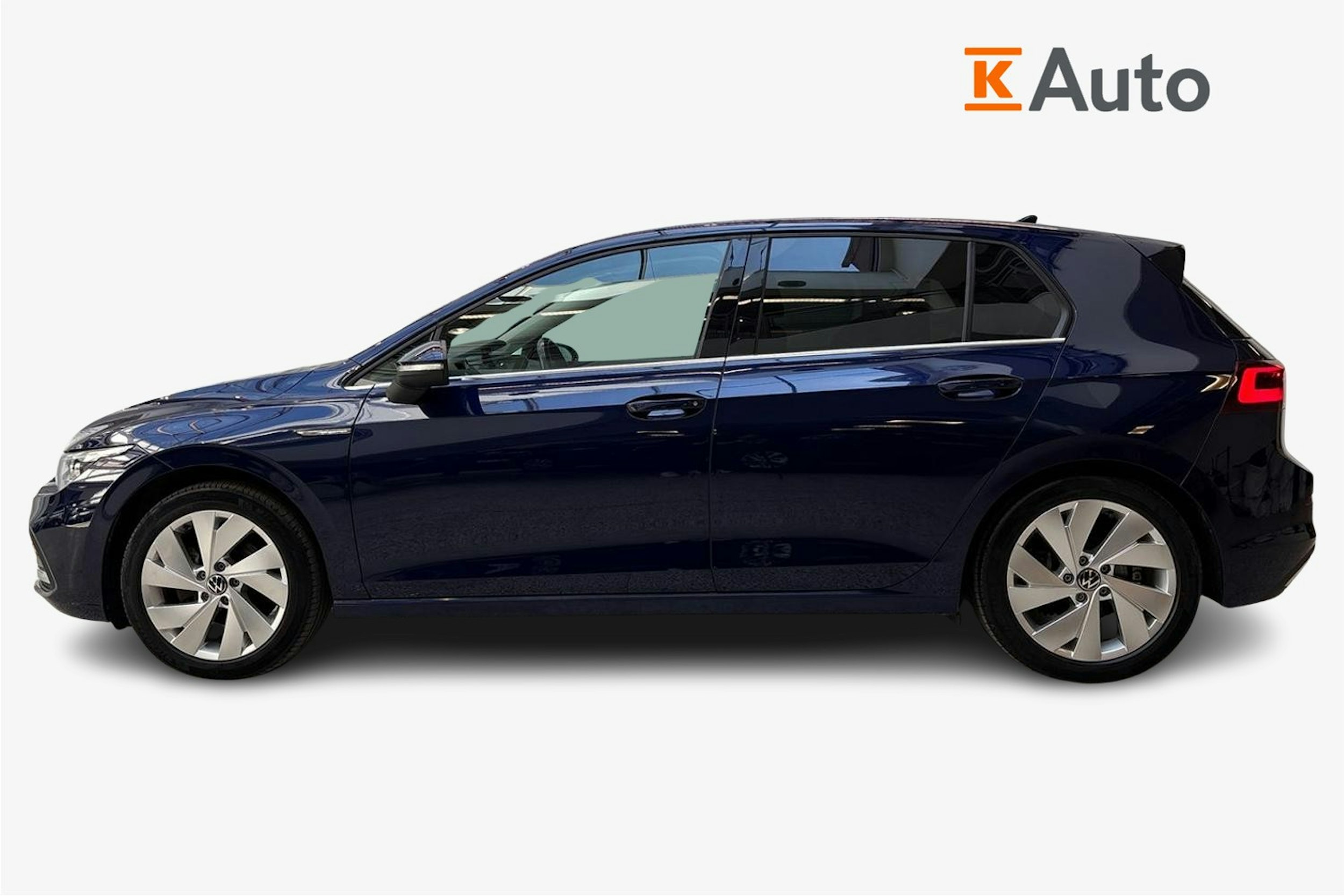 sininen Volkswagen Golf 2020 kuva 6.