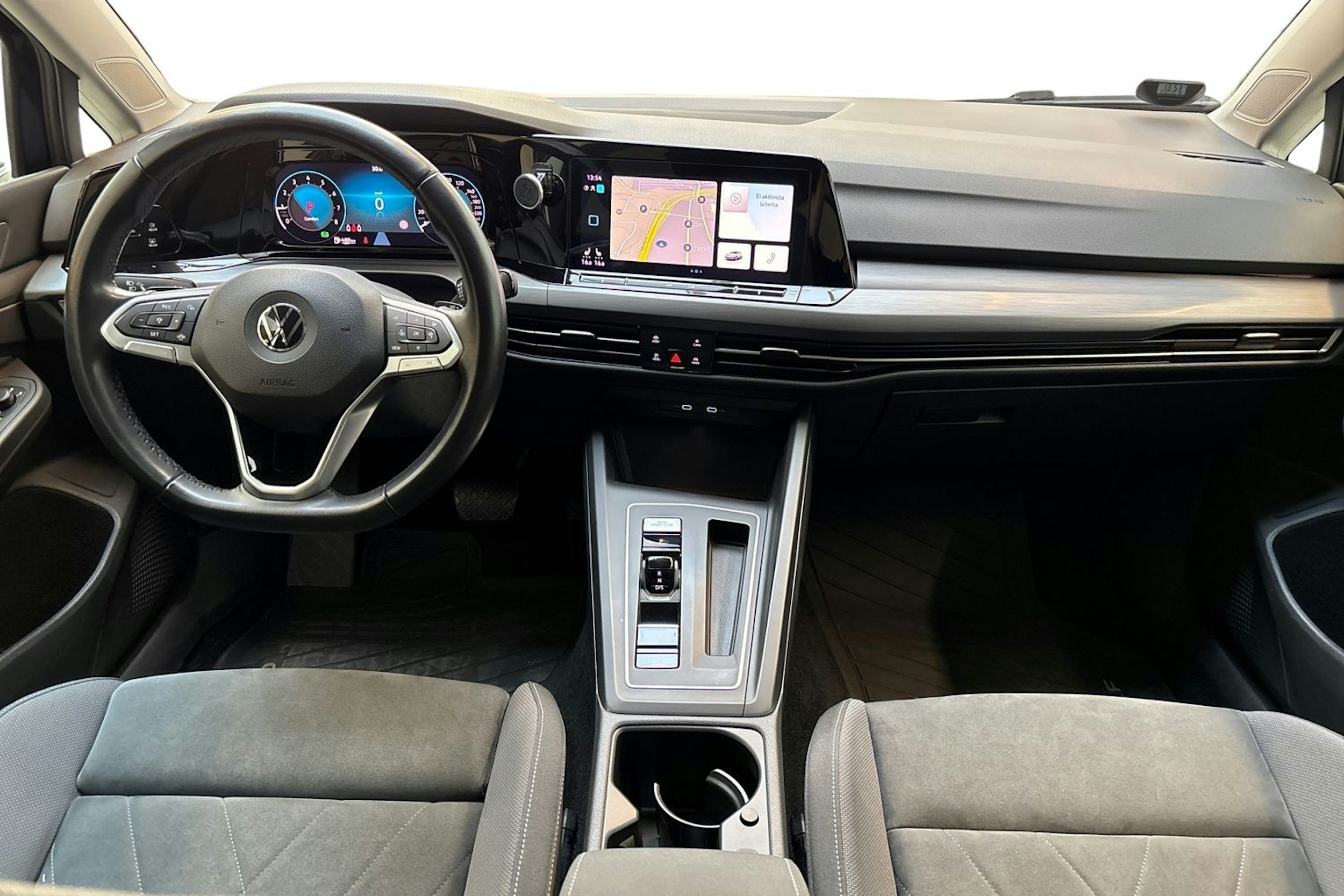 sininen Volkswagen Golf 2020 kuva 9.