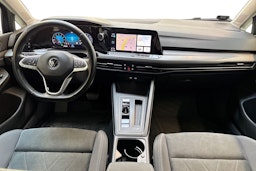 sininen Volkswagen Golf 2020 kuva 9.