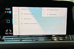 sininen Volkswagen Golf 2020 kuva 23.