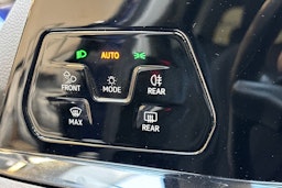 sininen Volkswagen Golf 2020 kuva 24.