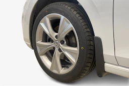 valkoinen Volkswagen Golf 2020 kuva 9.