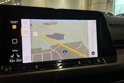 valkoinen Volkswagen Golf 2020 kuva 19.