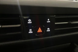 valkoinen Volkswagen Golf 2020 kuva 25.