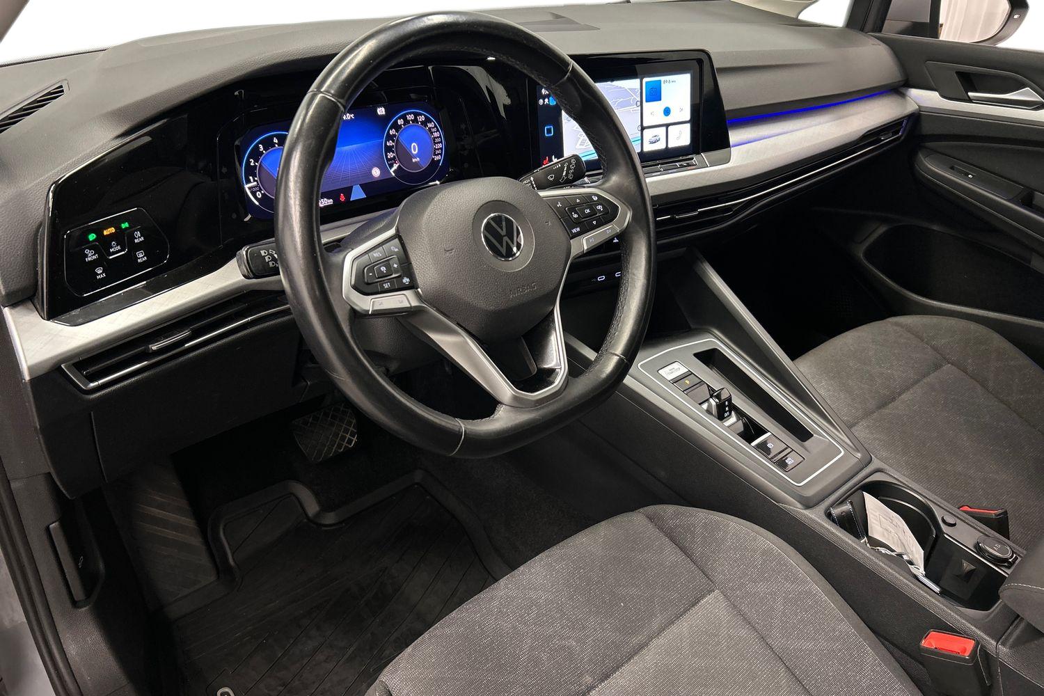 Volkswagen Golf 2020, kuva 6/25