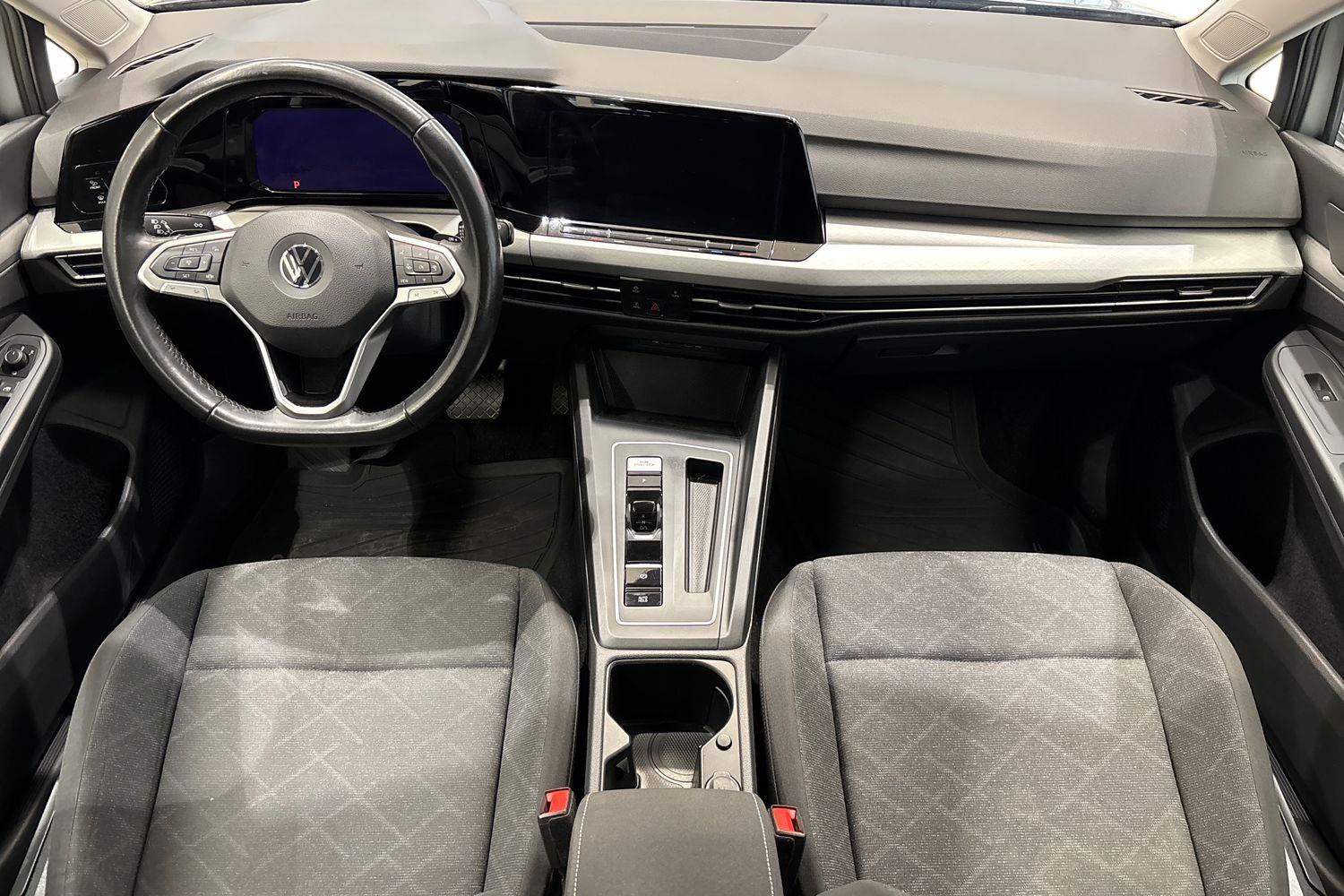 Volkswagen Golf 2020, photo 7/33