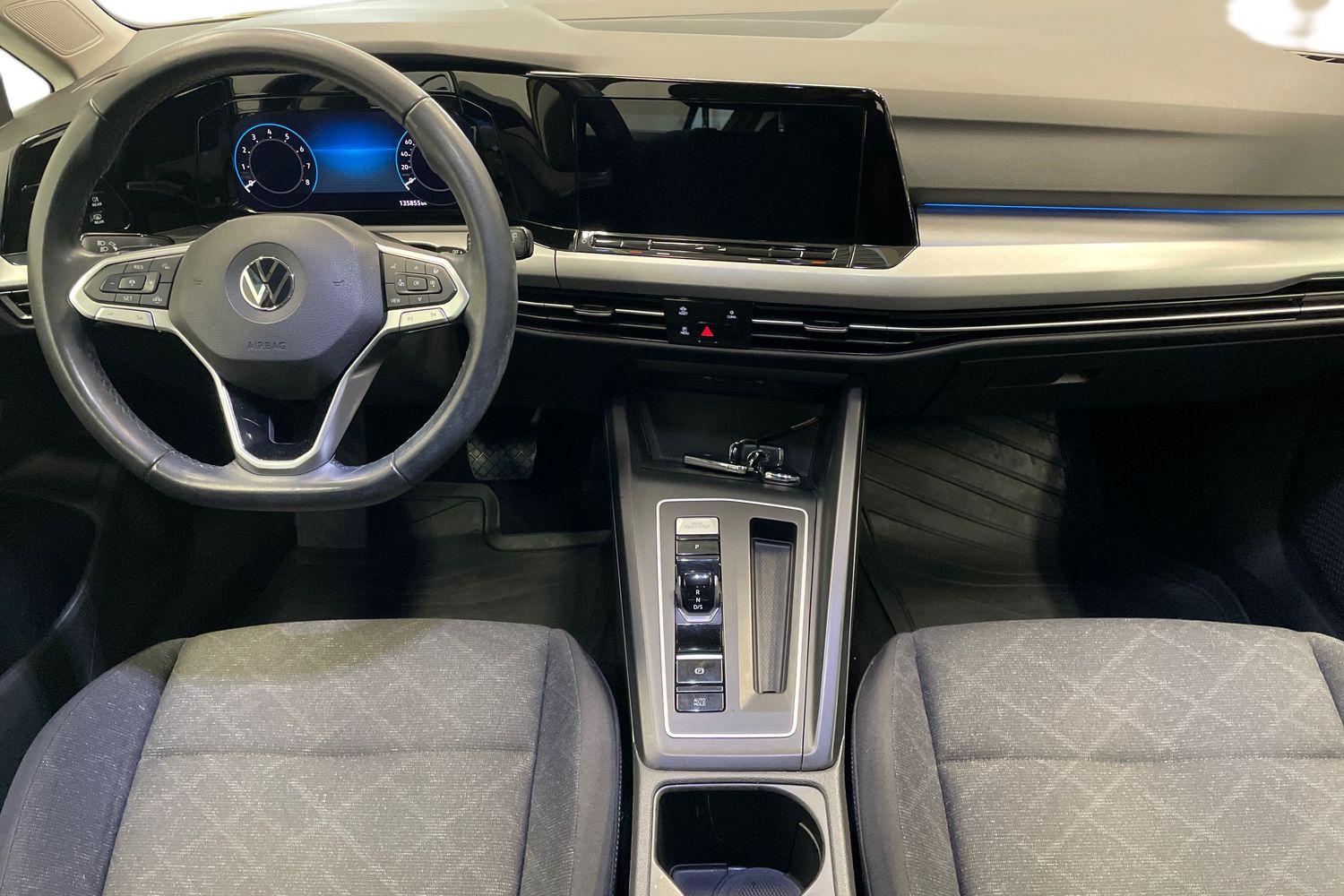Volkswagen Golf 2020, kuva 7/17
