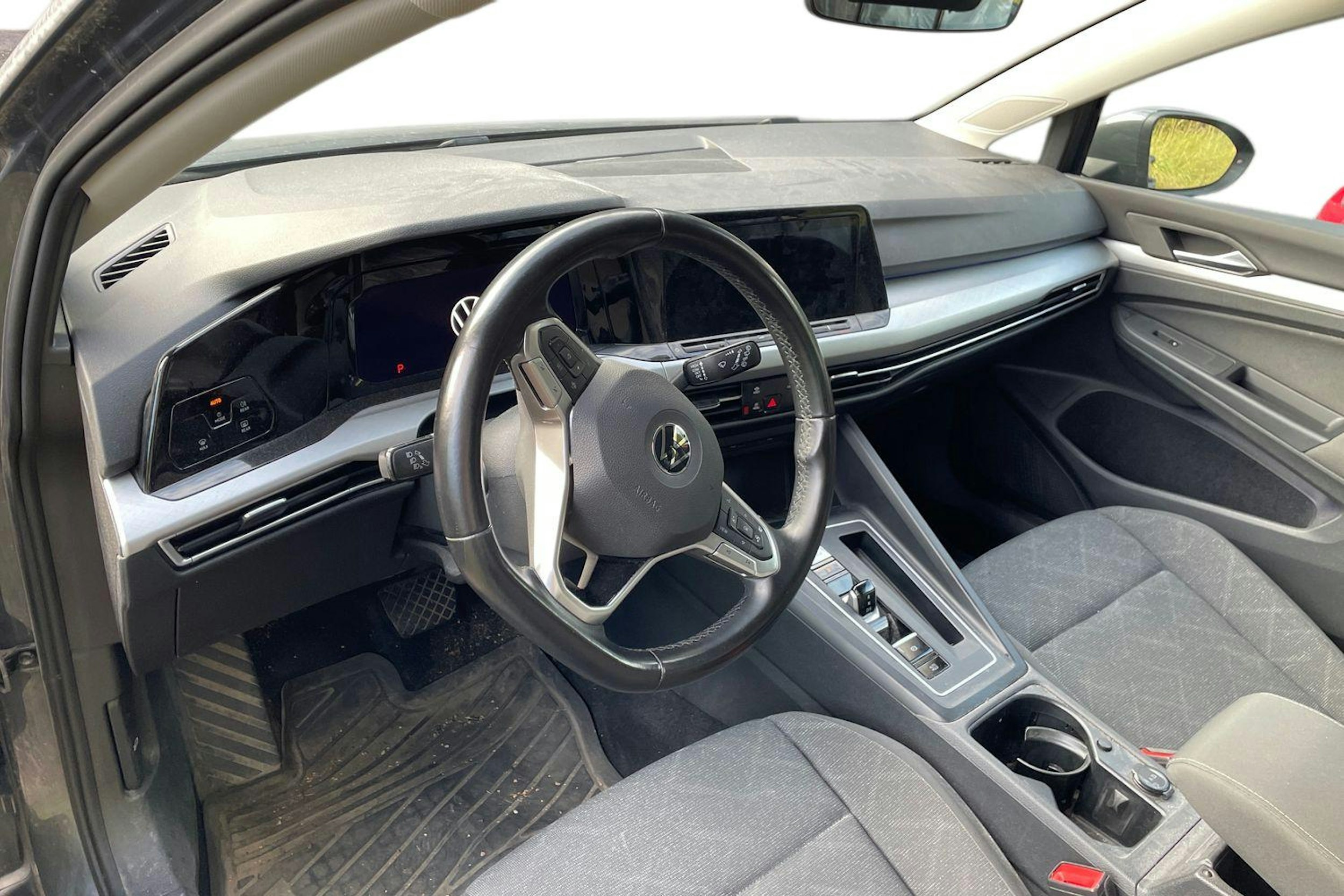 harmaa Volkswagen Golf 2020 kuva 3.