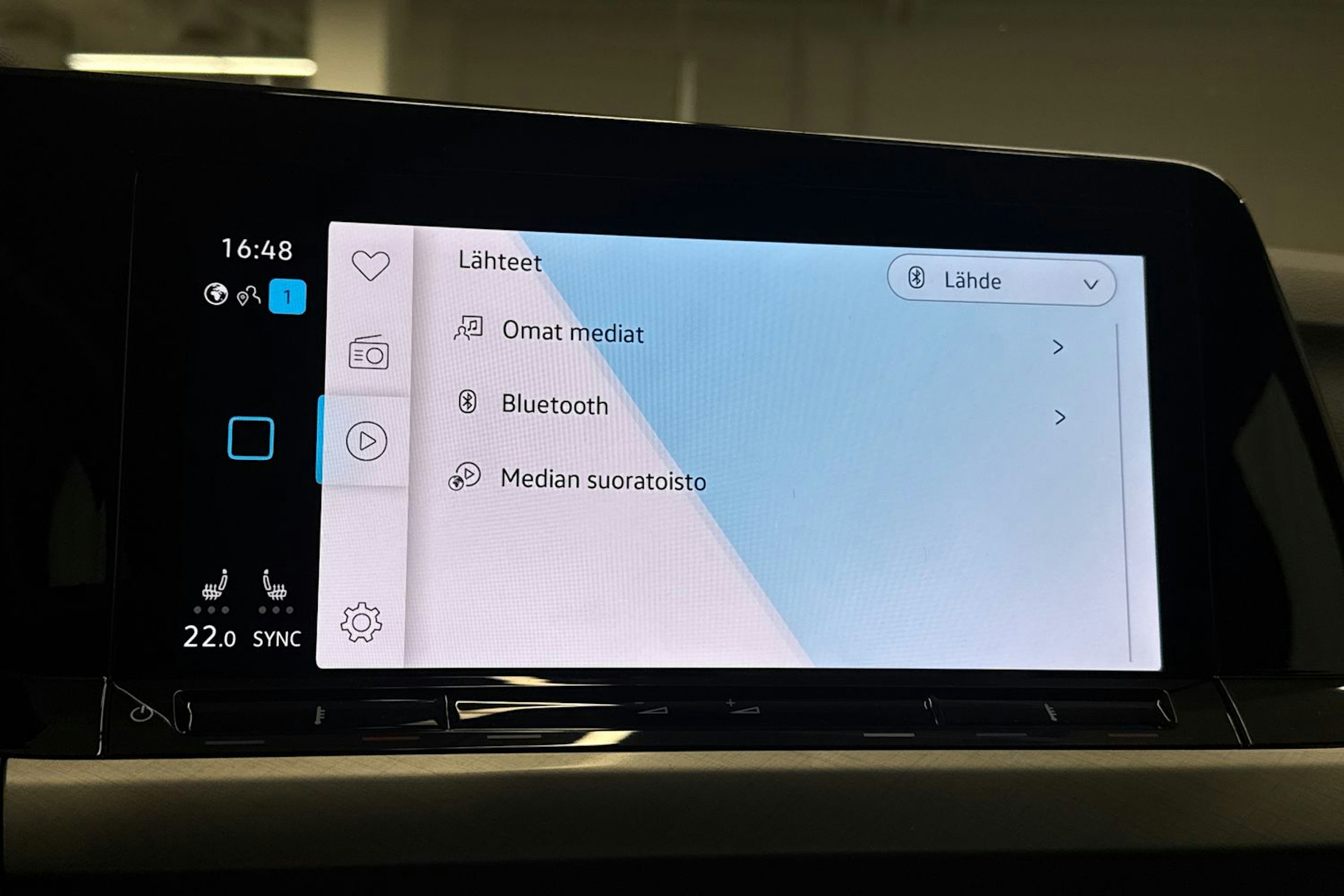 harmaa Volkswagen Golf 2020 kuva 26.