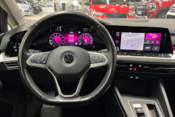 sininen Volkswagen Golf 2020 kuva 11.