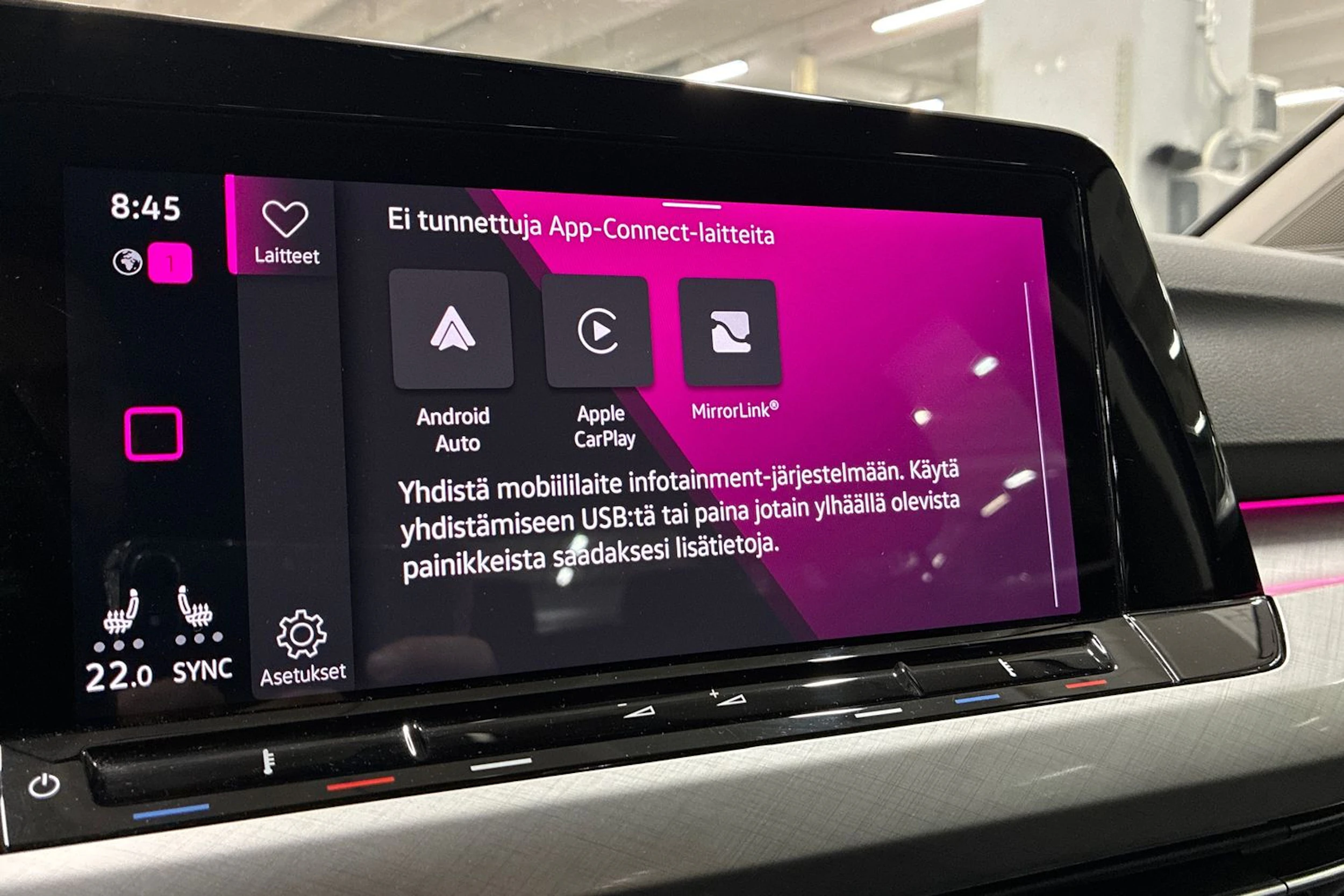 sininen Volkswagen Golf 2020 kuva 22.