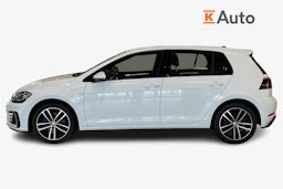 valkoinen Volkswagen Golf 2020 kuva 6.