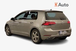 harmaa Volkswagen Golf 2020 kuva 2.