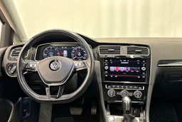 harmaa Volkswagen Golf 2020 kuva 12.