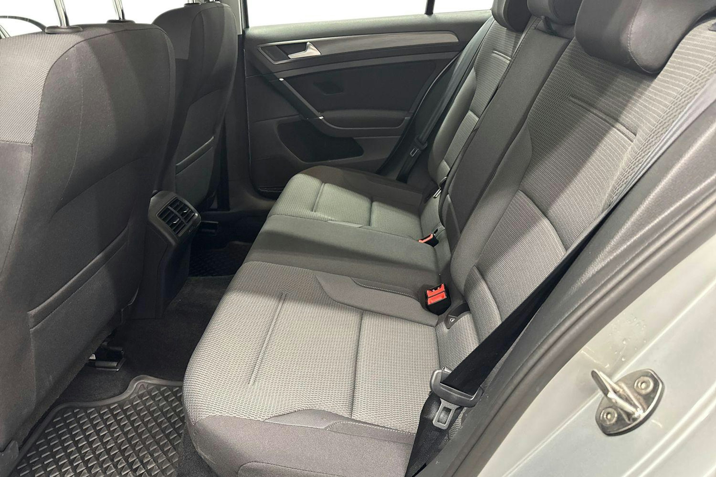 hopea Volkswagen Golf 2020 kuva 10.