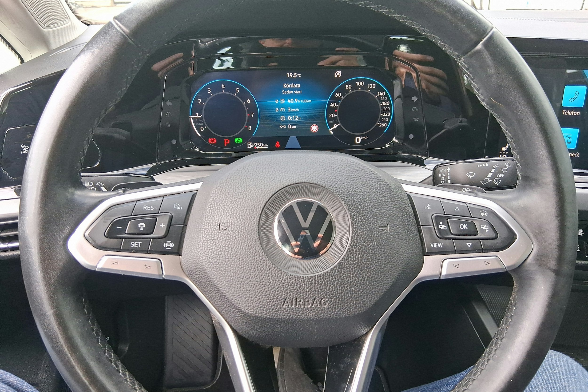 harmaa Volkswagen Golf 2020 kuva 13.