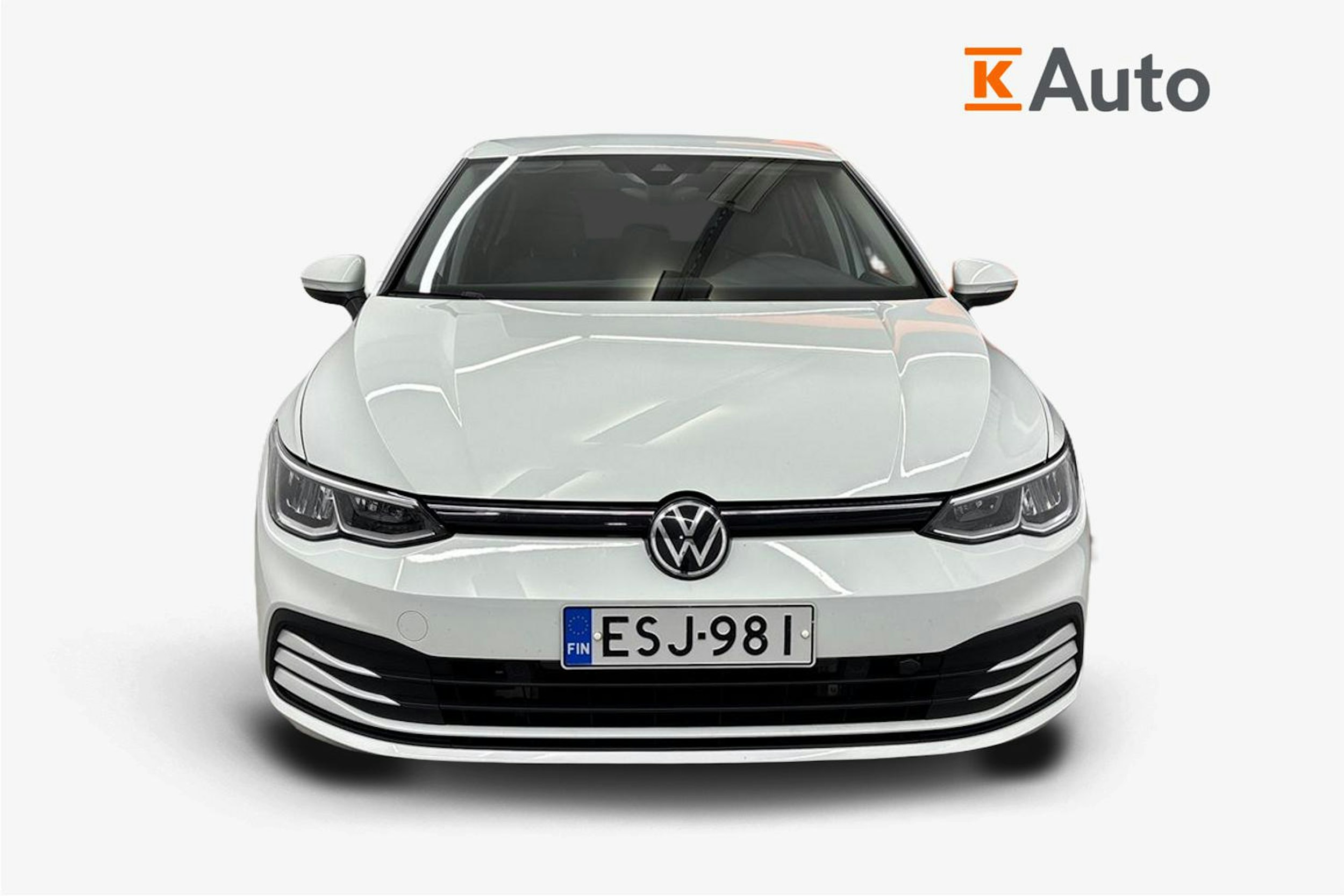 valkoinen Volkswagen Golf 2020 kuva 5.