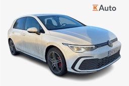 valkoinen Volkswagen Golf 2020 kuva 1.