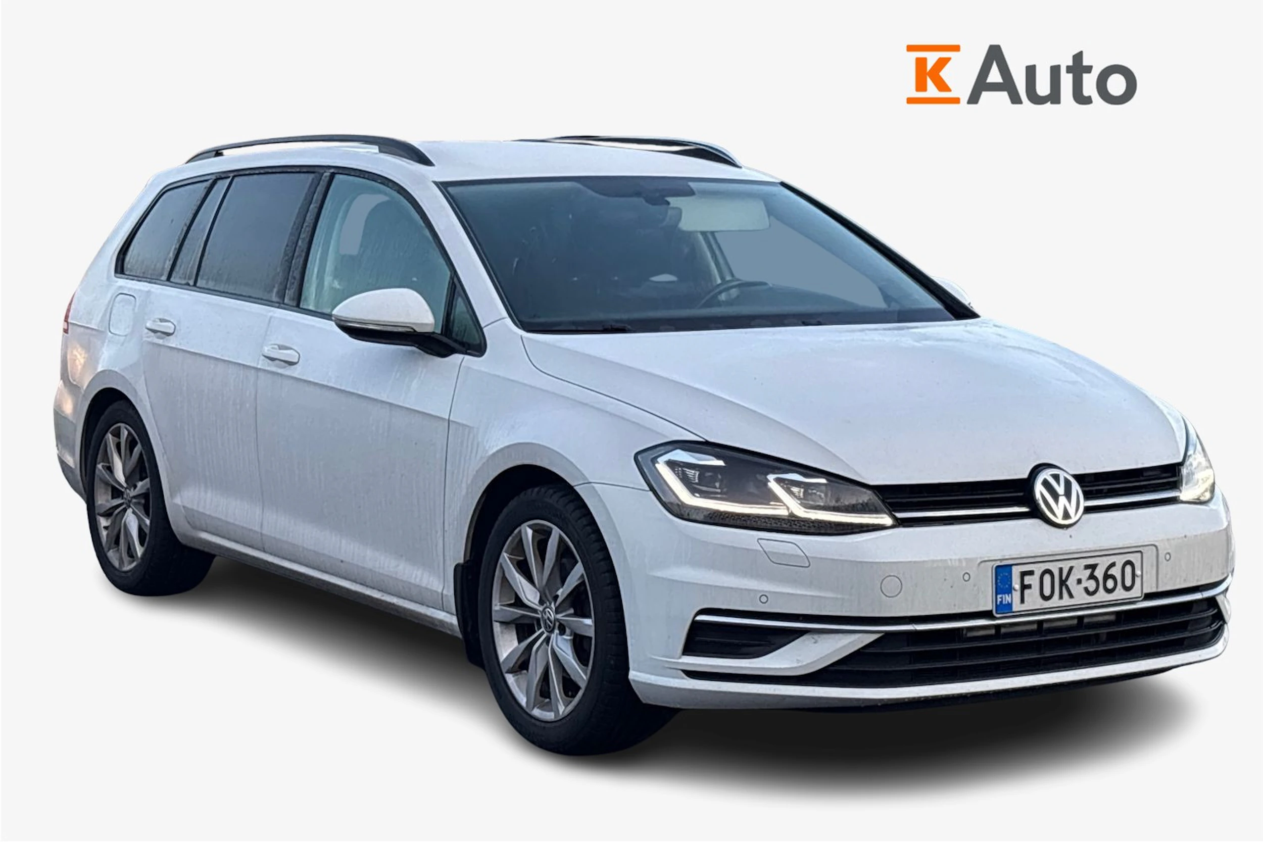 valkoinen Volkswagen Golf 2020 kuva 1.
