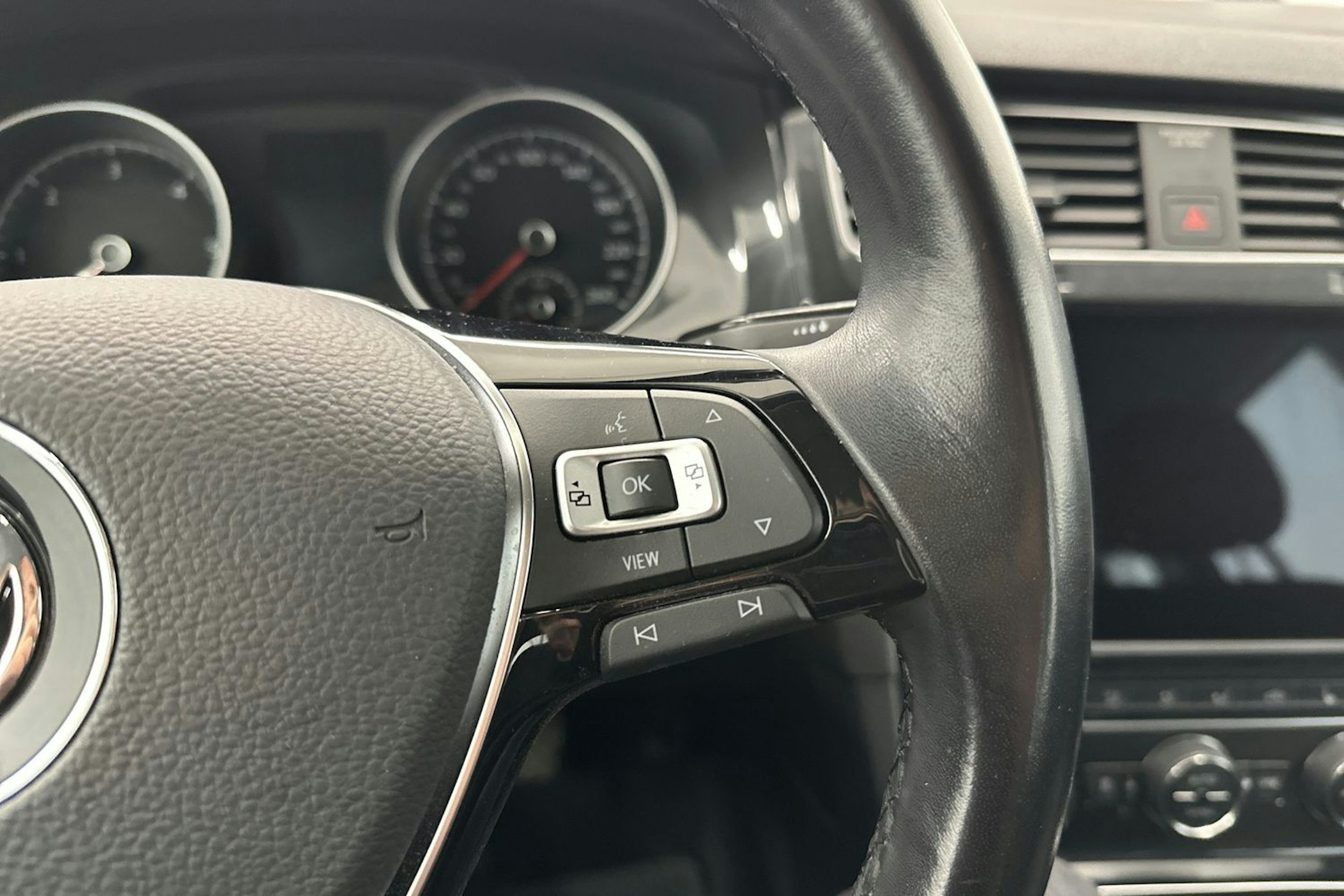 Harmaa Volkswagen GOLF 2020 kuva 17.