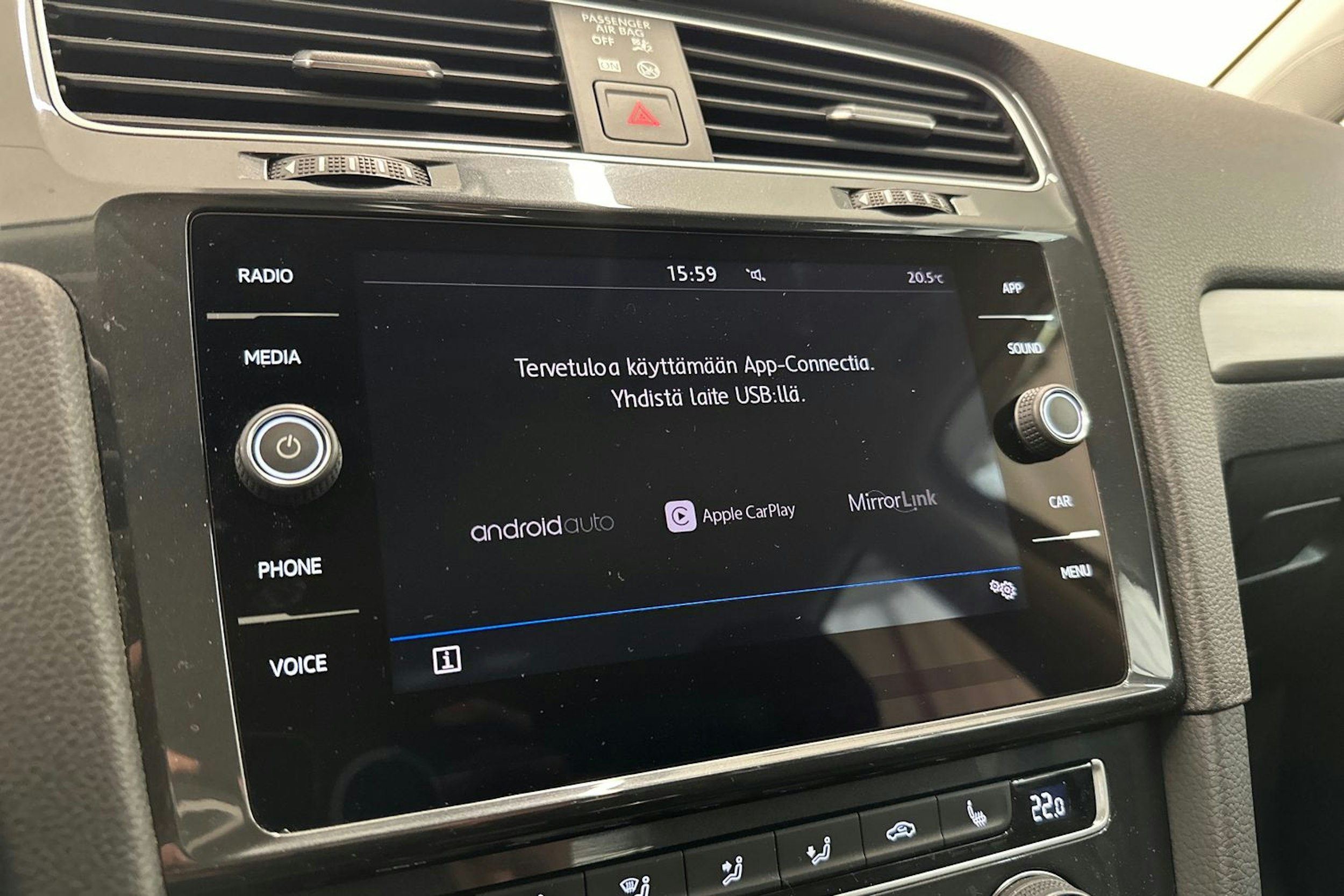 Harmaa Volkswagen GOLF 2020 kuva 19.