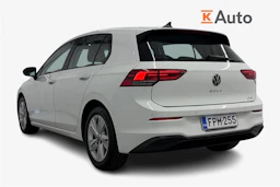 valkoinen Volkswagen Golf 2020 kuva 2.