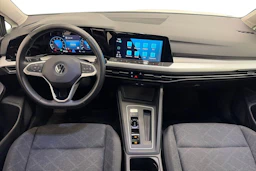 valkoinen Volkswagen Golf 2020 kuva 7.